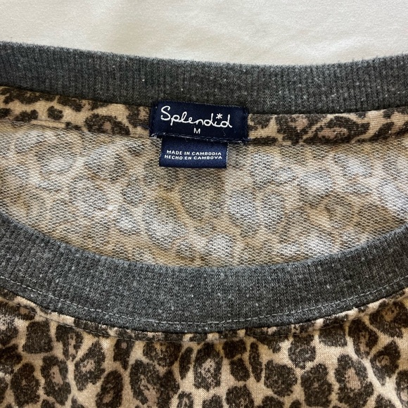 Splendid Women's Brown Leopard Print Crewneck Pullover Lightweight Sweater Top - Picture 3 of 4